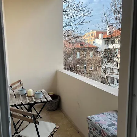 Spacious Artsy * Sofía