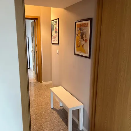 Spacious Artsy Apartament