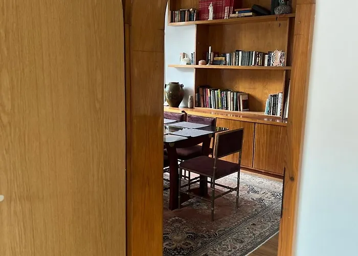 アパート Spacious Artsy ソフィア