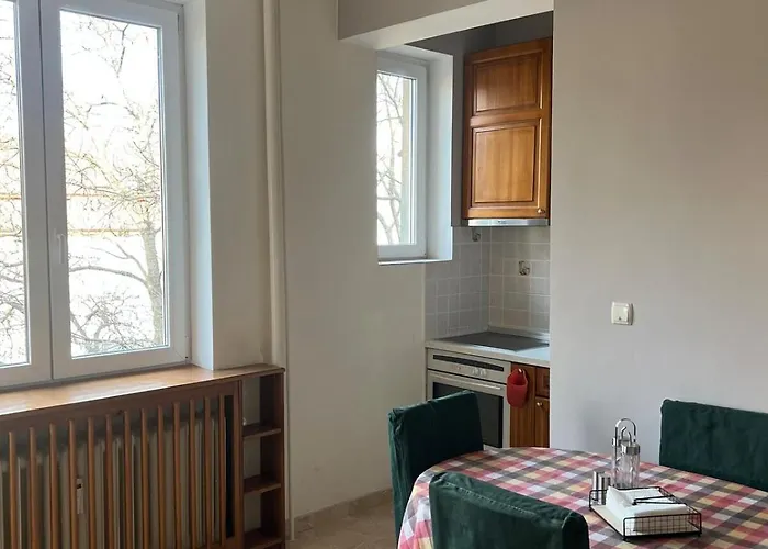 Spacious Artsy * Sofia