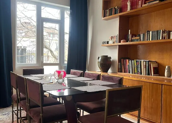 Spacious Artsy * Sofia